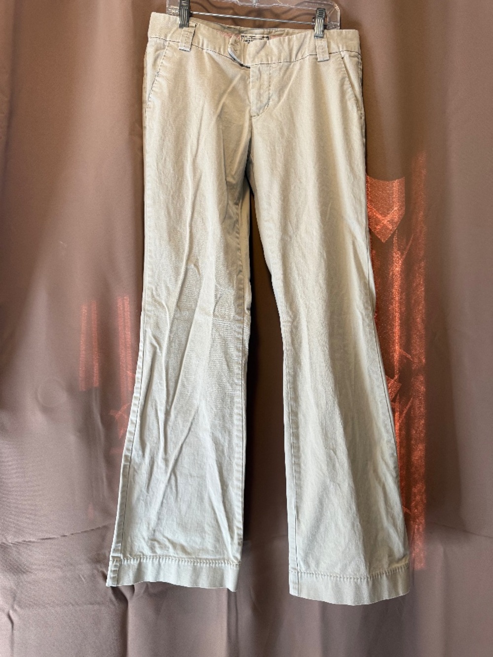 American Eagle Favorite Trouser Khaki Flare Pants Size 4 Vintage Y2K